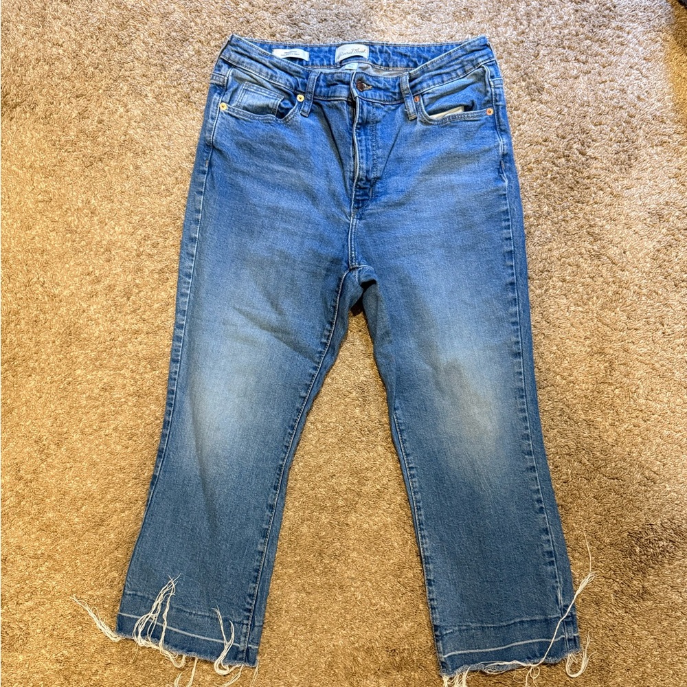 Universal Thread Ankle Bootcut Classic Blue High Rise Fringe Jeans